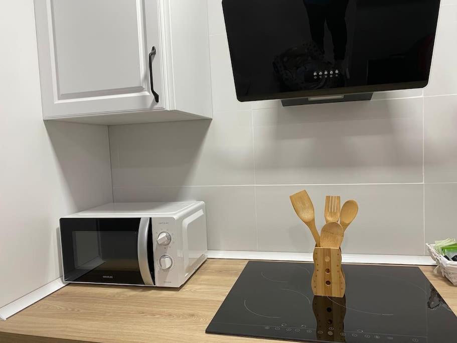 California 4b Apartment *