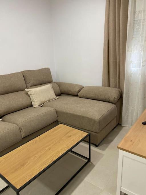 California 4b Apartment Baeza